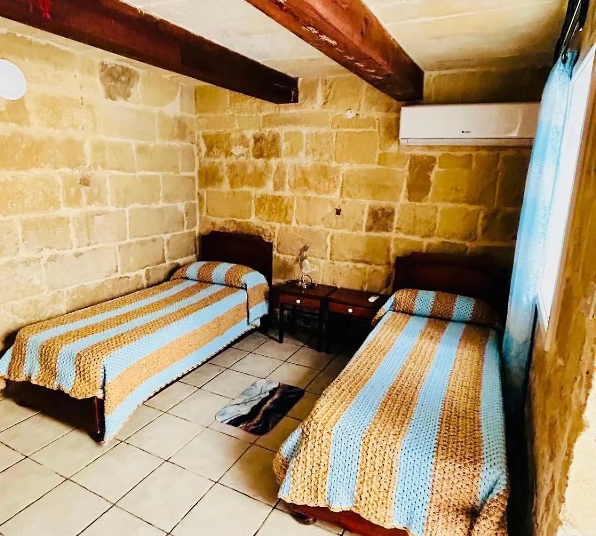 Apartment Traditional Entire Maisonette Close To Airport Birzebbuga
